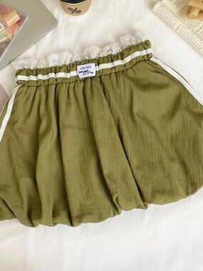 Lace Trim Elastic Waist Mini Skirt